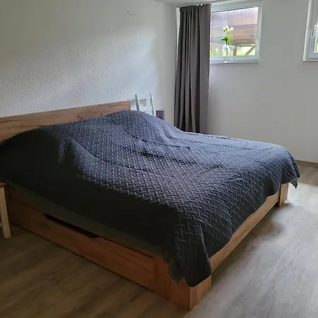 Mit Balkon Apartman *